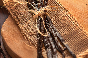 happy-african-american-man-smile-urban-background-positive-emotion-joyful-young-black-male-selective-focus-outdoors-happiness-concept (1) 1 (4)